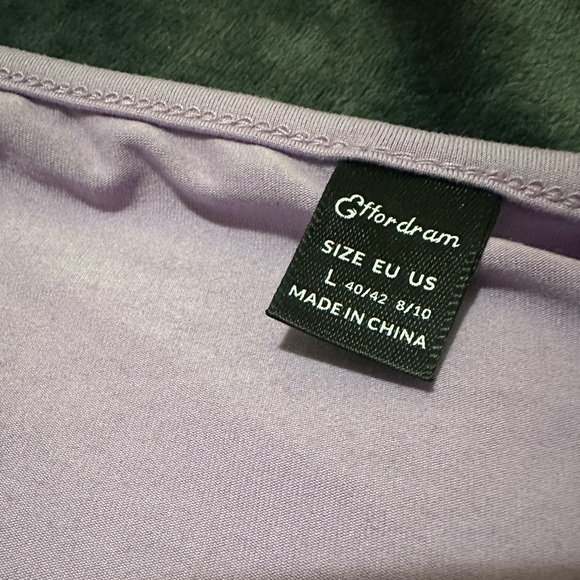 ❣️3/$30 SHEIN Sweetheart Neck Frill Trim Ruched Top - Picture 7 of 8